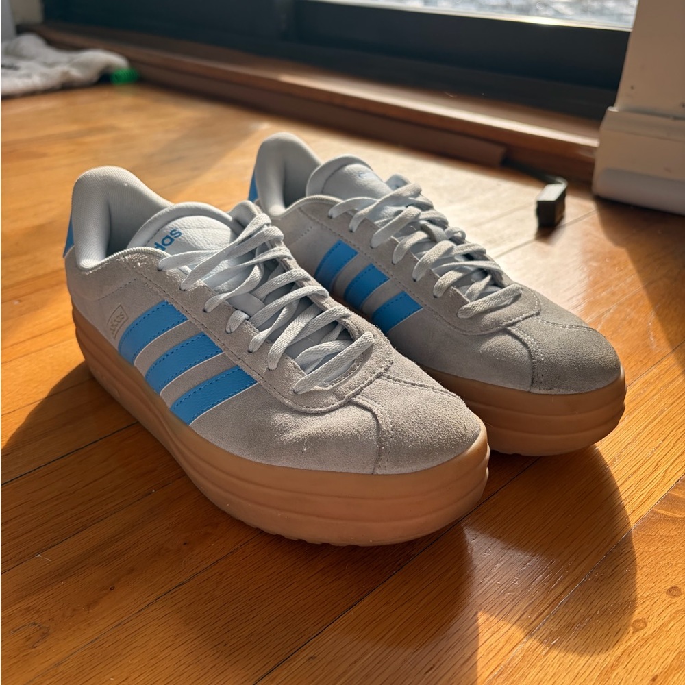 Platform Adidas
